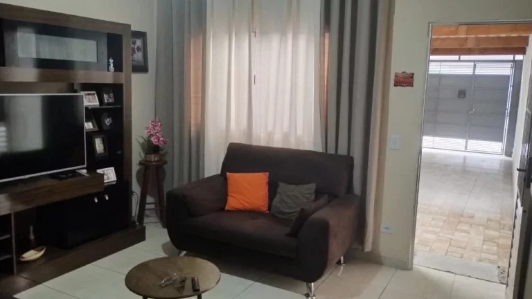 Imagem Casa com 3 dormitórios à venda, 130 m² por R$ 250.000,00 - Vila Fátima - Suzano/SP