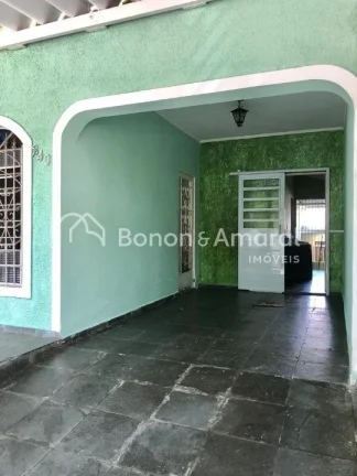 Imagem Casa da frente tem 2 dormitórios, sendo uma suite, sala, cozinha e lavanderia, cômodos bem amplos ...