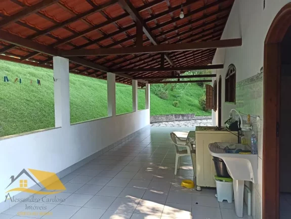 Imagem Chácara com 4500 mts² em Amparo