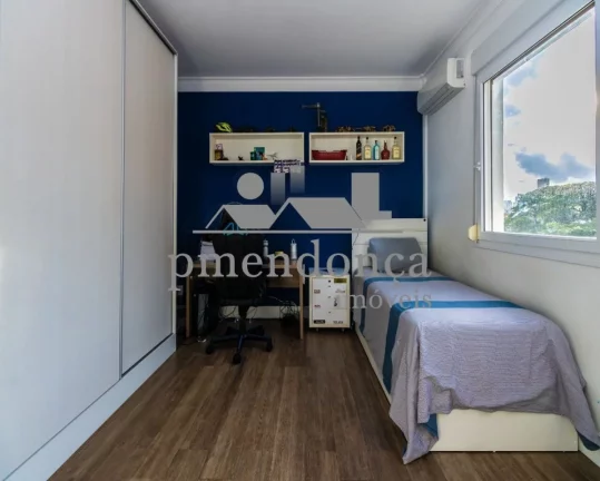Imagem Apartamento com 220m², 3 quartos sendo 1 suíte e 2 vagas.