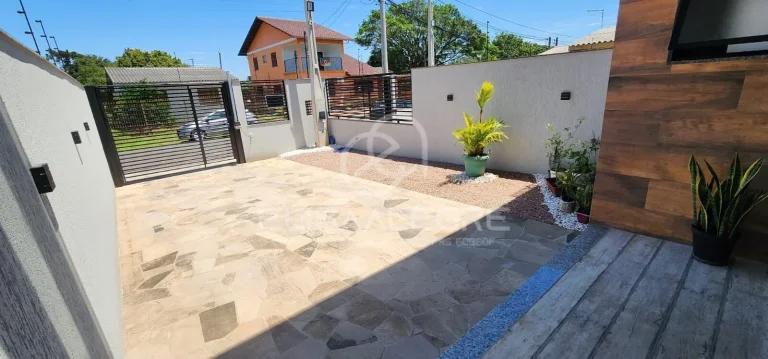 Imagem Sobrado c/ suíte e piscina, Santo Inácio, Esteio
