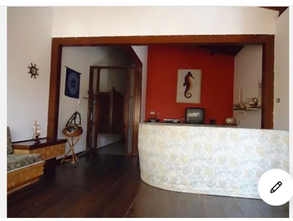 Imagem Casa para Temporada em Ubatuba / SP no bairro Lázaro (Praia Domingos Dias)