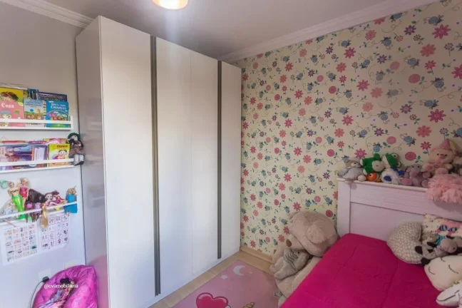 Imagem Localizado no bairro Fernão Dias, este apartamento oferece uma excelente oportunidade para quem bus...