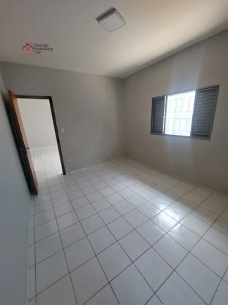 Imagem CASA PARA ALUGAR NA MOOCA, TODA REFORMADA. 2 DORMITÓRIOS GRANDES, SENDO 1 SUÍTE, SALA AMPLA, COZINHA, AMPLA LAVANDERIA COBERTA, 2 BANHEIROS.