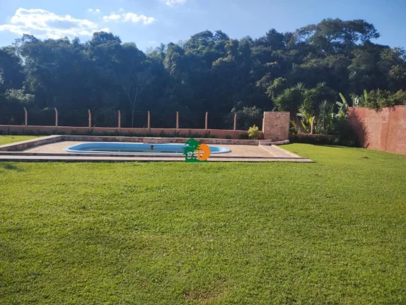 Imagem Chácara para Venda em São Roque, Sorocamirim, 3 dormitórios, 3 suítes, 4 banheiros