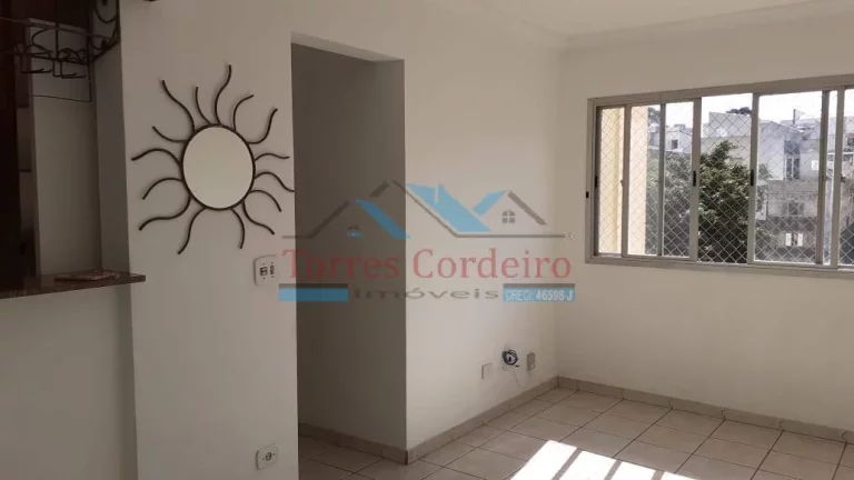 Imagem Apartamento 2 dormitórios + 1 vaga - Jardim Cláudia