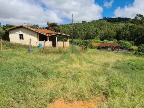 Imagem Belíssimo sítio á venda localizada na cidade de Piracaia