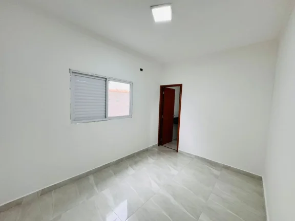 Imagem Casa para Venda em Mongaguá, Vila Atlantica, 3 dormitórios, 2 suítes, 2 banheiros, 4 vagas
