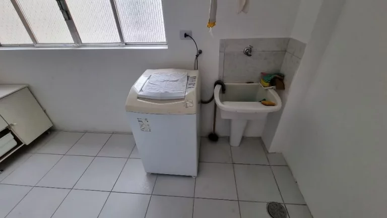 Imagem Apartamento à venda, 110 m² por R$ 650.000,00 - Astúrias - Guarujá/SP