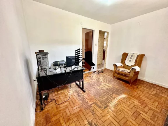 Imagem Casa á venda 4 Quartos Bairro Alípio de Melo - Belo Horizonte / MG
