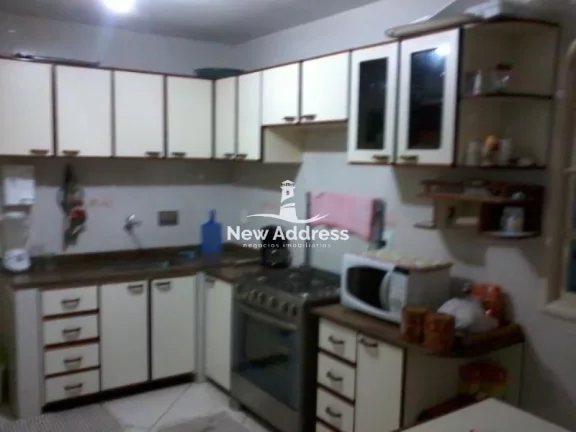 Imagem Casa de 4 quartos à venda a poucos passos do mar da Praia de Itaparica - Vila Velha
