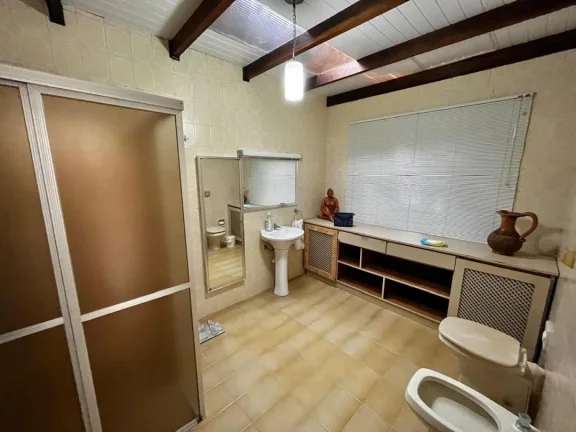 Imagem Casa mobiliada com 3 dormitórios sendo uma suíte para temporada no Centro Penha