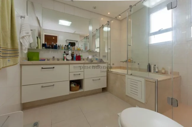 Imagem Apartamento 4 quartos, 4 suites, 4 vagas, 223 m²