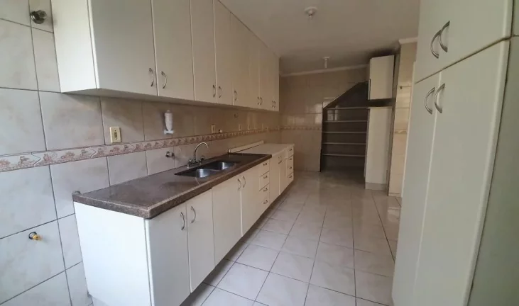 Imagem EXCELENTE OPORTUNIDADE, SOBRADO 3 DORMITÓRIOS COM PISCINA EM MOEMA