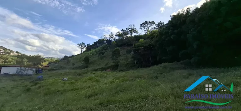 Imagem Oportunidade única de terreno em São Bento do Sapucaí!