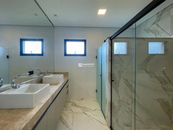 Imagem Sobrado com 3 dormitórios para alugar, 335 m² por R$ 18.117,00/mês - Alphaville - Piracicaba/SP