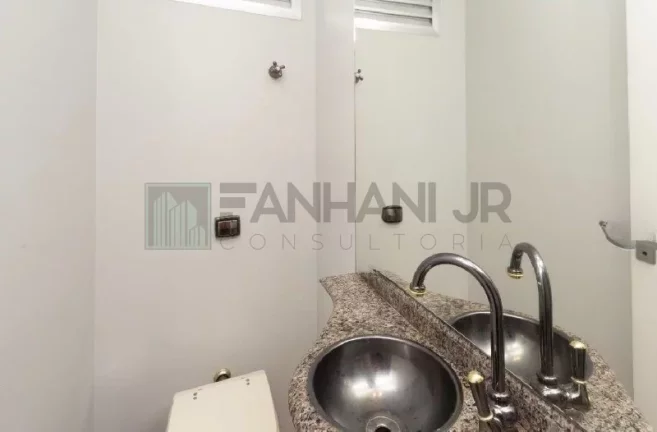 Imagem Apartamento de Alto Padrão para Locação em São Paulo-SP, Itaim Bibi: 3 Quartos, 1 Suíte, 3 Salas, 3 Banheiros, 1 Vaga de Garagem, 138m².