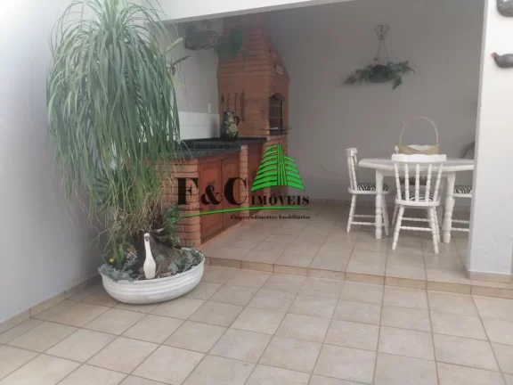 Imagem Casa / Sobrado para Venda em Limeira, Vila Queiroz, 3 dormitórios, 1 suíte, 2 banheiros, 4 vagas