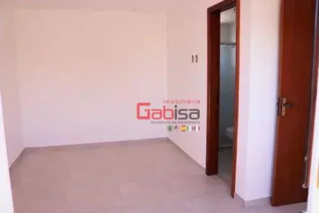 Imagem Casa com 3 dormitórios à venda, 700 m² por R$ 430.000 - Morro dos Milagres - São Pedro da Aldeia/RJ