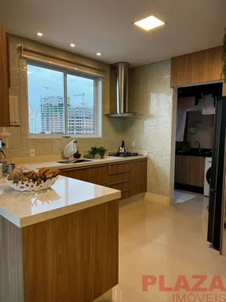 Imagem Apartamento Mobiliado com Vista Mar – 3 Suítes | 2 Vagas | Centro de Itapema