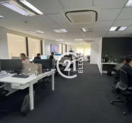 Imagem Meio andar Triple A - Itaim - 162m²
