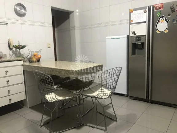 Imagem Casa à venda com 4 quartos e 4 vagas, 556 m² por R$ 5.300.000 - Alphaville 08 - Santana de Parnaíba/SP