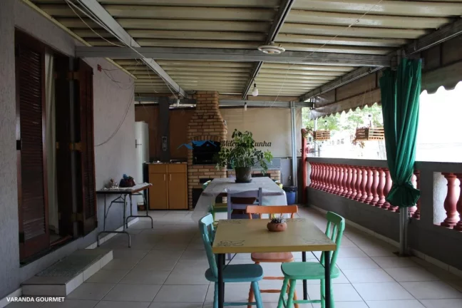 Imagem Sobrado à Venda com 3 dormitórios 3 vagas com Casa nos Fundos, Homero Thon , Santo André