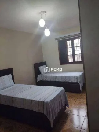 Imagem Sobrado com 2 dormitórios à venda, 133 m² por R$ 445.200,00 - Vila Galvão - Guarulhos/SP