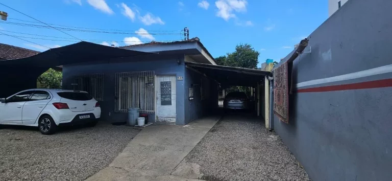 Imagem Terreno à Venda, 432m2, Trindade, Florianópolis/SC