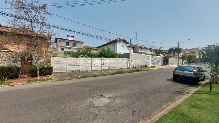 Imagem Terreno plano, em meio de quadra, com 350m2, sendo 14 metros de frente, no Parque Alto Taquaral, loc...