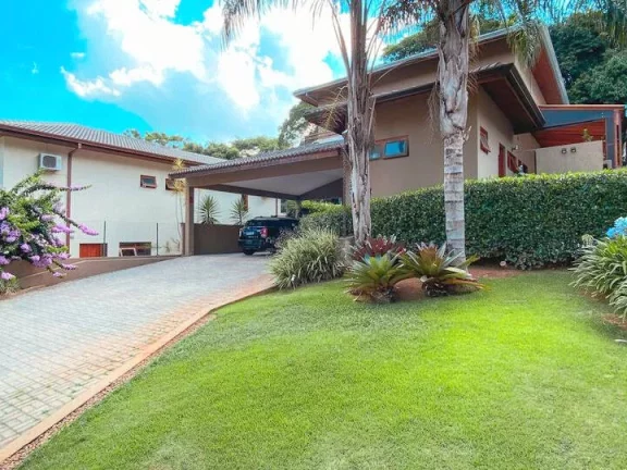 Imagem Casa impecável, com acabamentos de ótimo gosto - Granja Viana