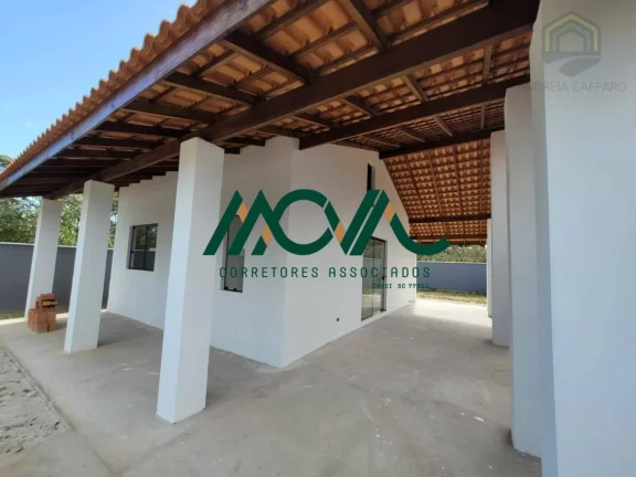 Imagem Casa para Alugar no Pontal de Itapoá - 2 Quartos, Laje, Ampla Varanda e Boa Localização