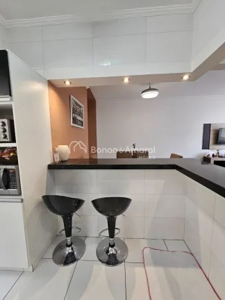 Imagem Apartamento com 76 m² de área privativa, distribuídos em 3 dormitórios, sendo 1 suíte, todos co...