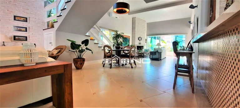 Imagem Casa para à venda na Riviera, com 5 dormitórios sendo 5 suítes, 329m² área construída 3 vagas