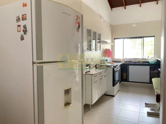 Imagem Casa com 3 dormitórios á venda na Martim de Sá