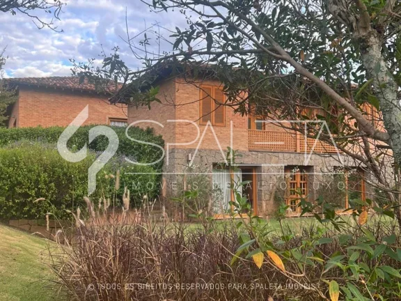 Imagem Conforto em harmonia com a natureza: Uma casa de fazenda na Praia da Grama