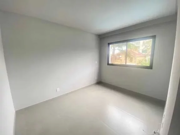 Imagem Apartamento 2 dormitórios sendo 1 suíte e 2 vagas de garagem em Canto Grande - Bombinhas
