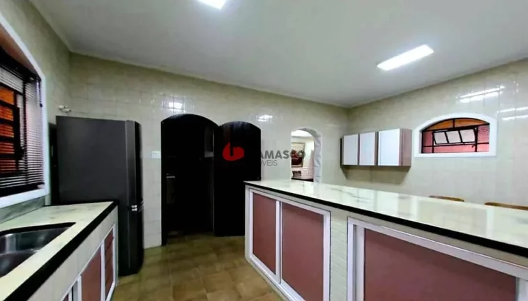 Imagem Sobrado à venda 2 Quartos, 1 Suite, 2 Vagas, 238M², Barcelona, São Caetano do Sul - SP