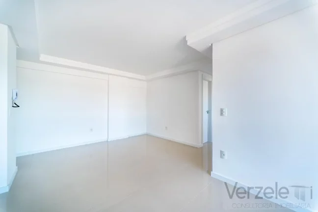 Imagem Apartamento 2 dormitórios para Venda em Balneário Camboriú / SC no bairro Estados