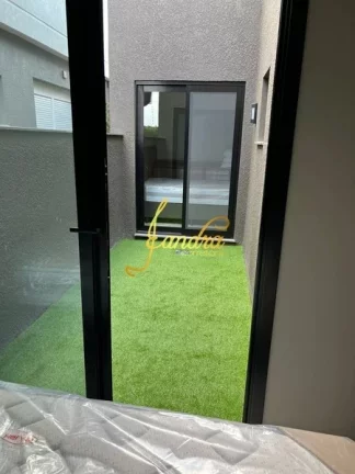 Imagem Casa térrea em obra com 04 suítes e área construída de 166,93m2