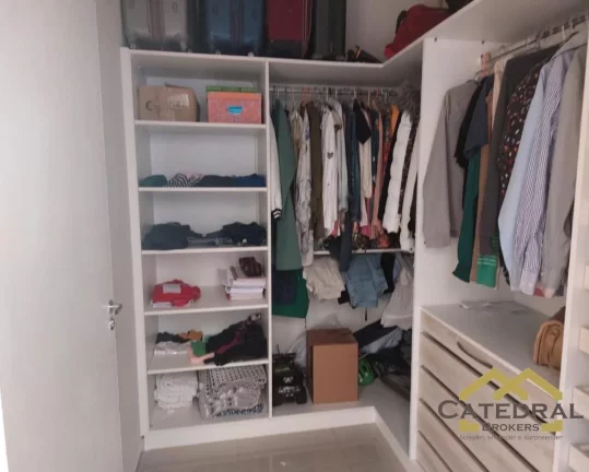 Imagem Casa com 2 Quartos, sendo 1 Suíte à venda por R$650.000,00 - 210m² - Jardim Guanabara - Jundiaí/SP