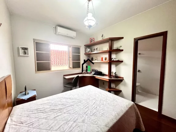 Imagem Casa Espetacular à Venda no B. Sobradinho, Patos de Minas!