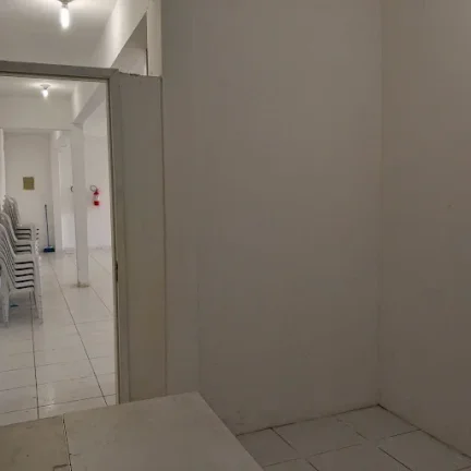 Imagem Salão comercial 100 m² para alugar - Centro - Cotia/SP - R$ 2.700,00