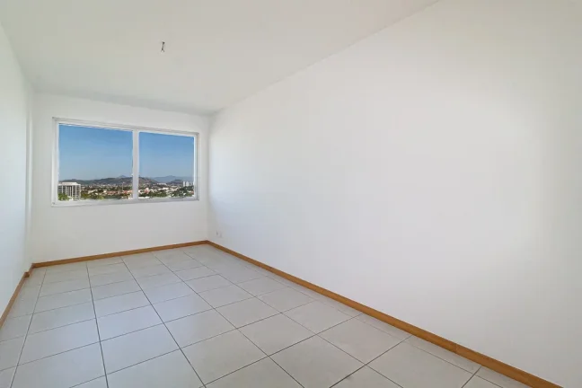 Imagem Sala Comercial para Venda em Rio de Janeiro, Campo Grande, 1 banheiro, 1 vaga