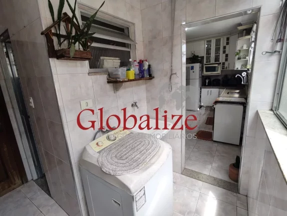 Imagem LINDO APARTAMENTO DE 2 DORMITÓRIOS COM DEPENDÊNCIA COMPLETA DE EMPREGADA E GARAGEM FECHADA NO BAIRRO DO ESTUÁRIO EM SANTOS (SP) POR R$.480.000,00.