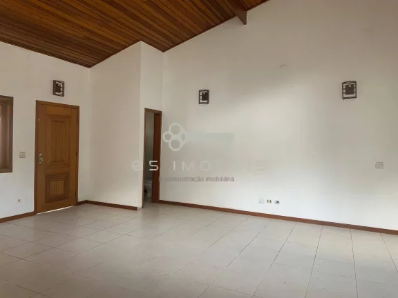 Imagem Casa à Venda na Fazendinha Granja Viana: grande terreno 3dormitorios 1suíte