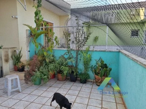 Imagem SANTO ANDRÉ Sobrado 240M², 2 dormitórios, churrasqueira, 5 vagas de garagem, ótima localização e valor !!