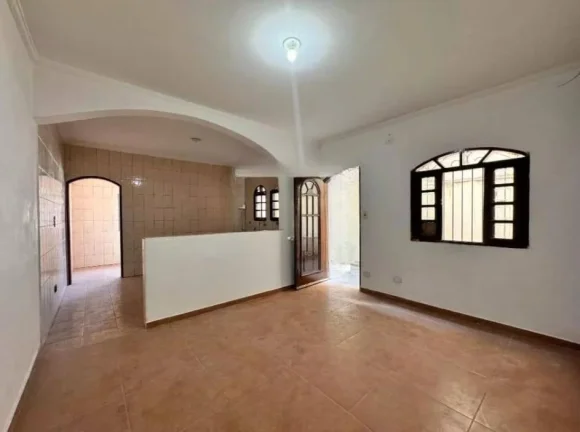 Imagem Casa para Alugar com 64m², 2 dormitórios, 1 sala e 1 vaga!!!
