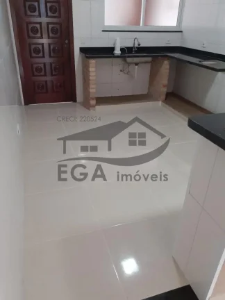 Imagem CASA EM COND. ESTILO APARTAMENTO
