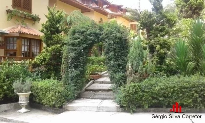 Imagem Casa em Condomínio Fechado para Venda, com 05 quartos em Vila Inglesa.